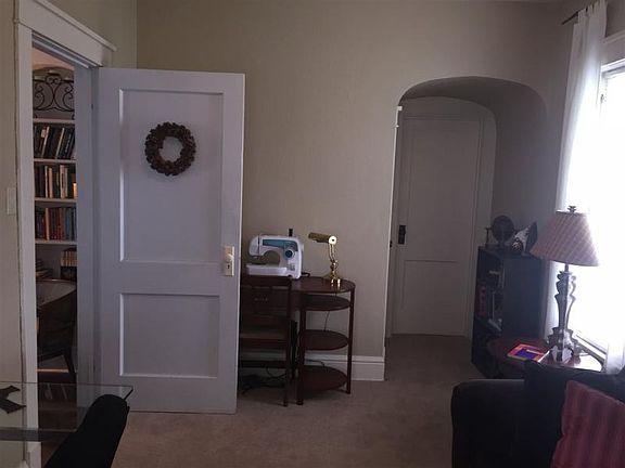 4th image of 1012 Sherman Ave