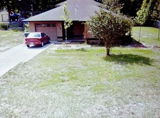 175 S Bay Lake Ave, Mascotte, FL 34753