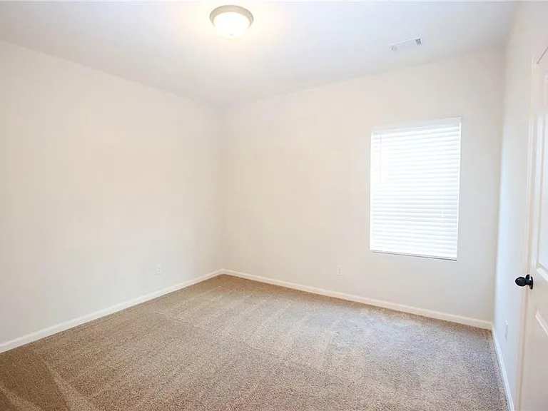 2225 Whistler Way — Photo 13