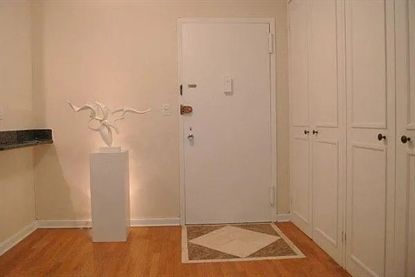 Sold by Citi Habitats | media 12