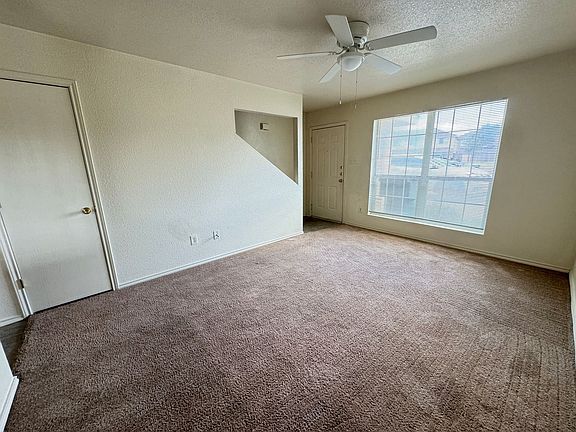 5th image of 4409 Mattie Dr APT A