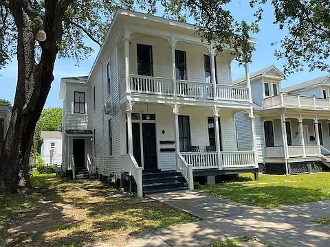 1 bed, 750 sqft, $1,450 — Photo 2