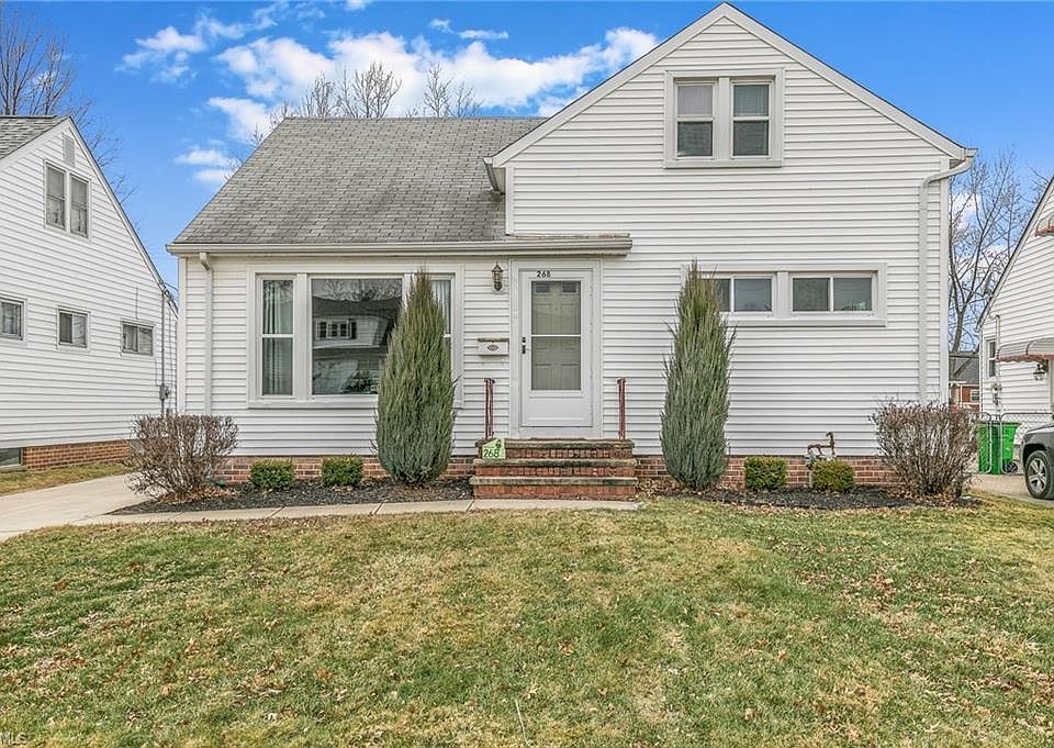 1st image of 268 Woodmere Dr