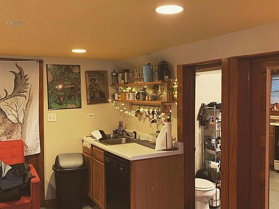 4th image of 2807 W Logan Blvd