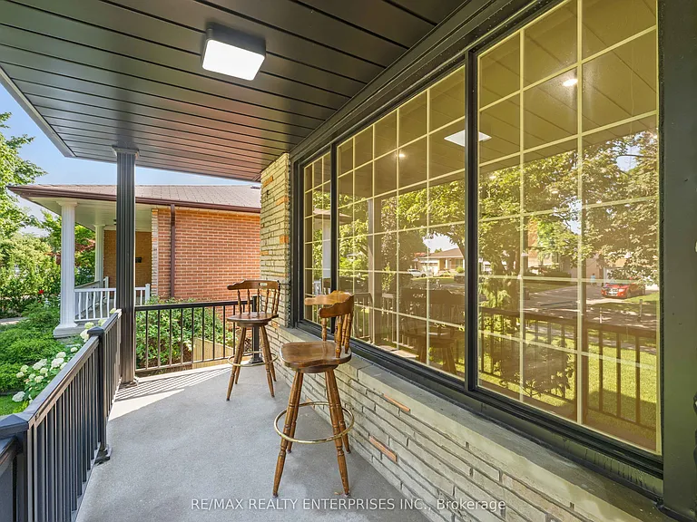 2348 Denise Rd #UPPER — Photo 5