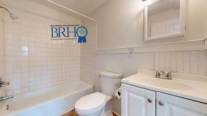 3213 Shields Ave — Photo 12