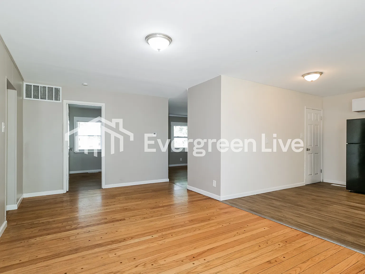 3 bed, 1.0 bath, 1573 sqft, $1,545 — Photo 4
