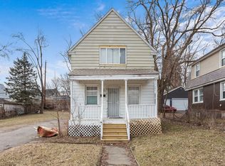 68 Whitfield St, Pontiac, MI 48342