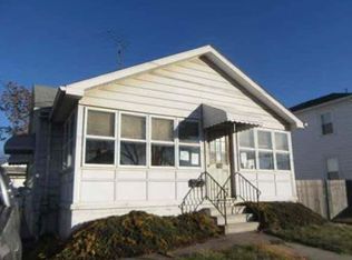 1758 Giant St, Toledo, OH 43613