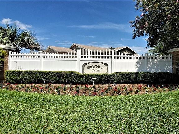 3rd image of 651 Kendall Ct