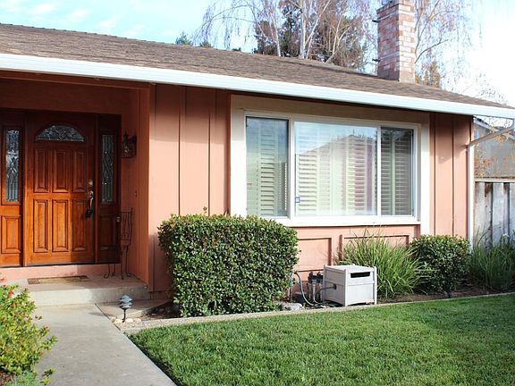 2nd image of 17130 Pine Way