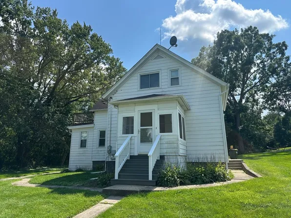 438 Ada St APT 1, Cary, IL 60013