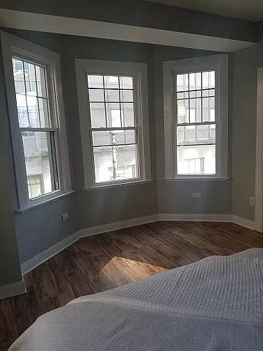 200 W 10th St #401 — Photo 8