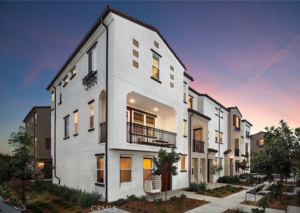 1st image of 2209 W Orange #16