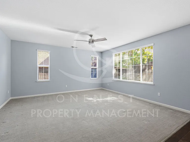 611 Open Range Ln — Photo 6