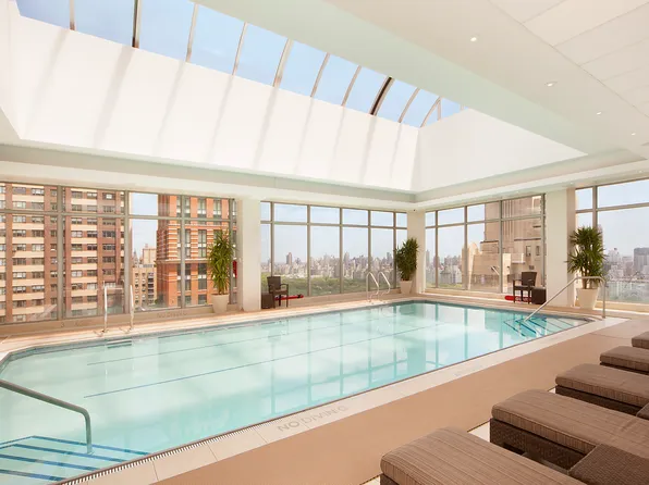 30 West 63rd Street 8T image 3 of 8