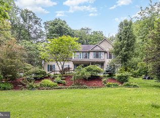 316 House Rock Rd, Pequea, PA 17565