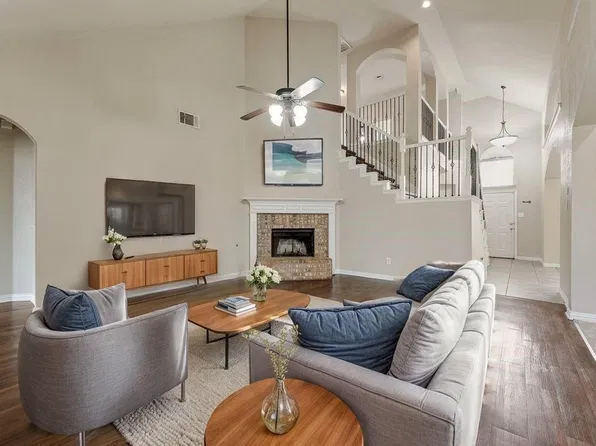 1404 Ashby Dr, Lewisville, TX 75067