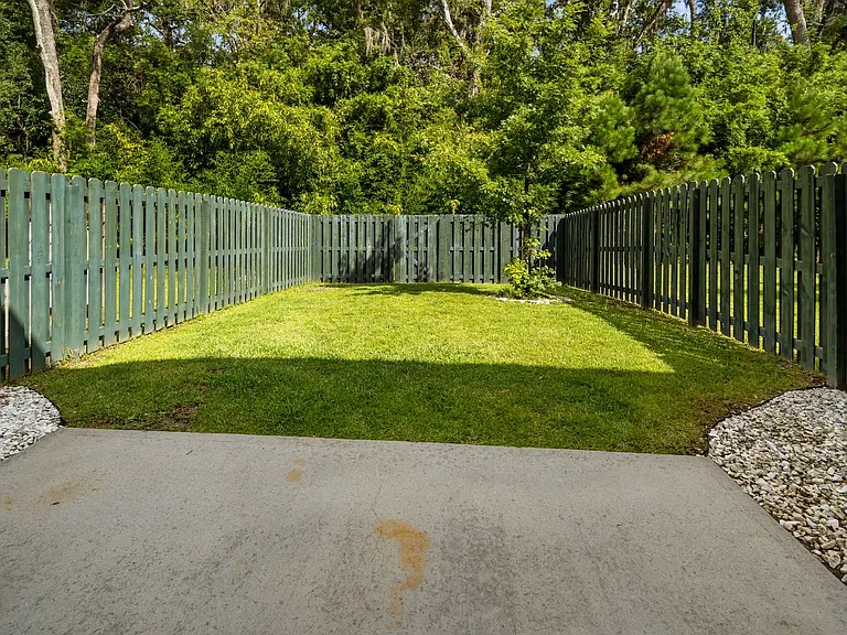 147 Ainsdale Dr — Photo 39