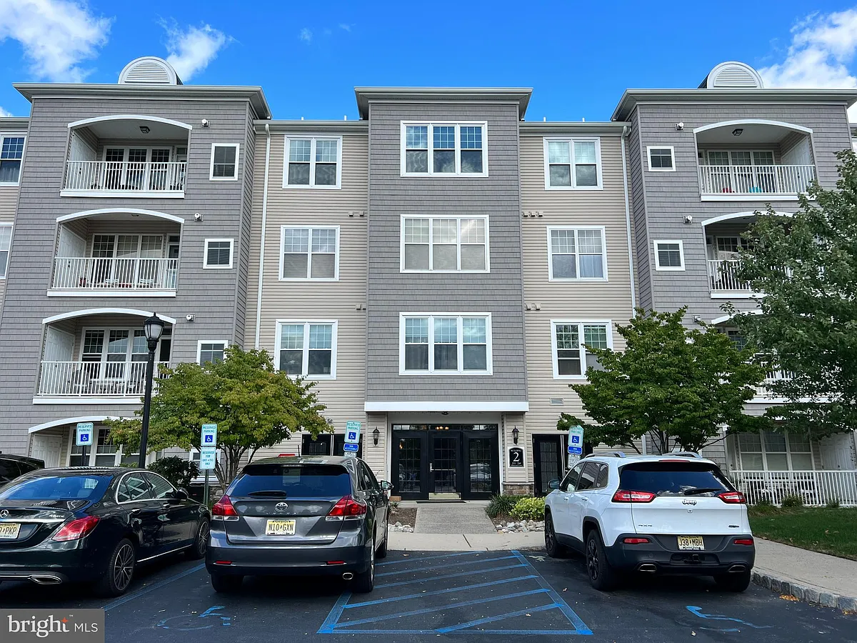 Building Photo - 232 Masterson Ct