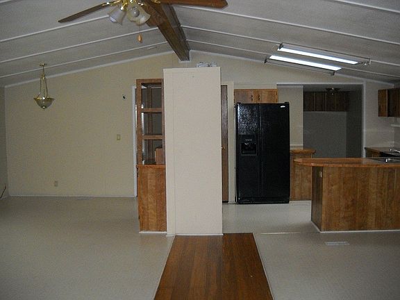 2nd image of 107 106th Street Ct S