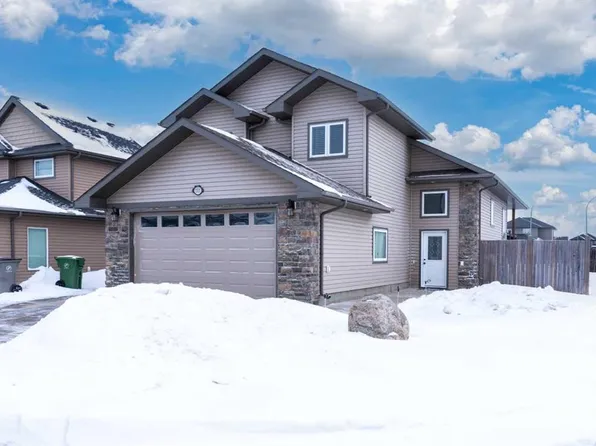 7311 W 39a St, Lloydminster, AB T9V 3M2