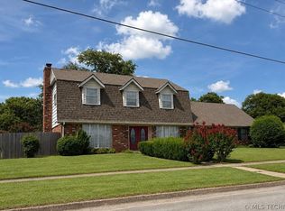7519 E 57th St, Tulsa, OK 74145