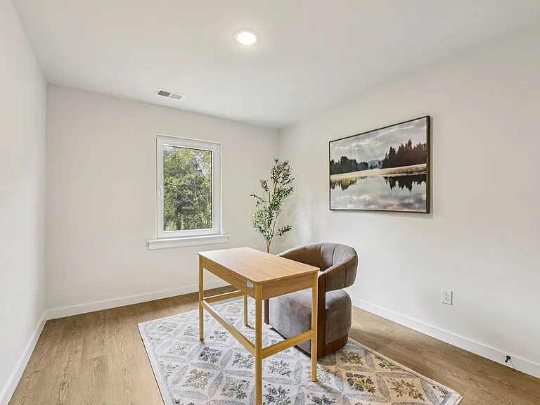 900 Ac Little Dr — Photo 17