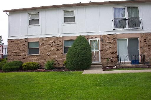 1st image of 19354 S Oakwood Ave #33