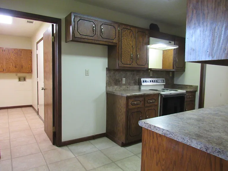 13501 Lower Steel Bend Rd — Photo 25