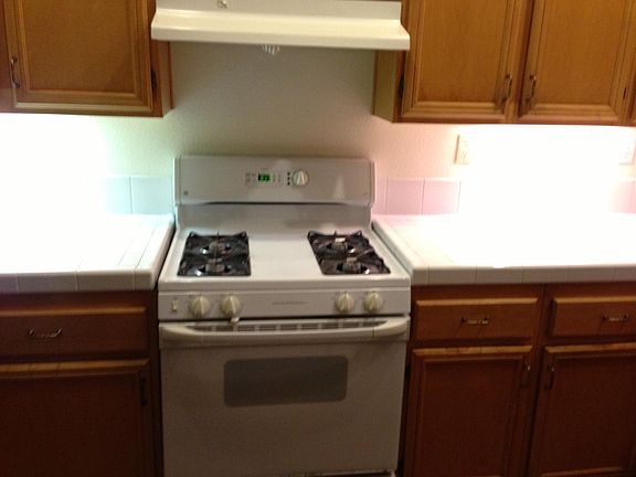 3rd image of 9520 Galvin Ave