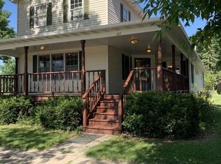 257 N Lexington St, Spring Green, WI 53588