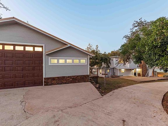 5th image of 1002 S Rockwood Drive