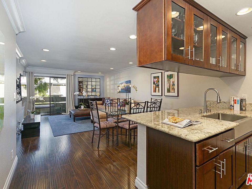 740 N Kings Rd Apt 323 Los Angeles Ca 90069 Mls 19 521338