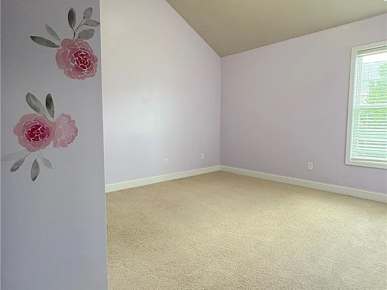 260 Trenton Pl — Photo 16