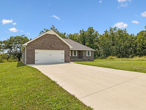 3rd image of 73 Marys Ln