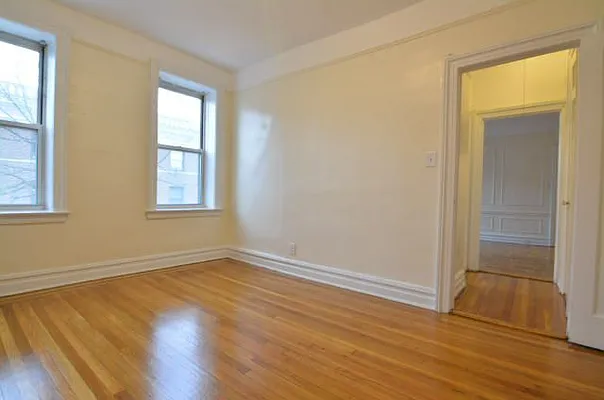 Rented by David Hirsch, LREB | media 20