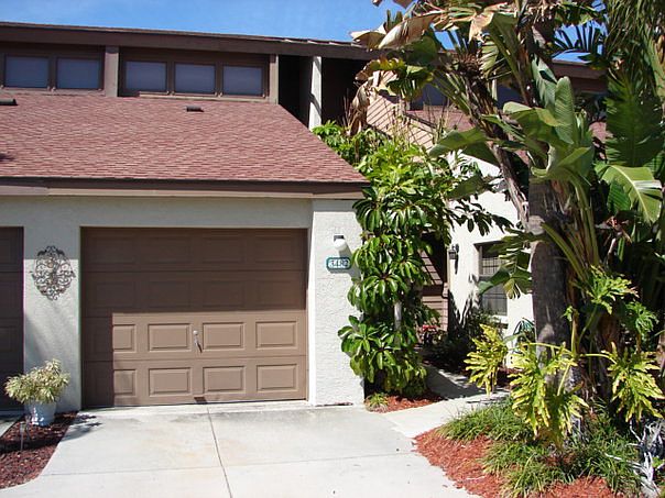 1st image of 3482 Beekman Pl #16