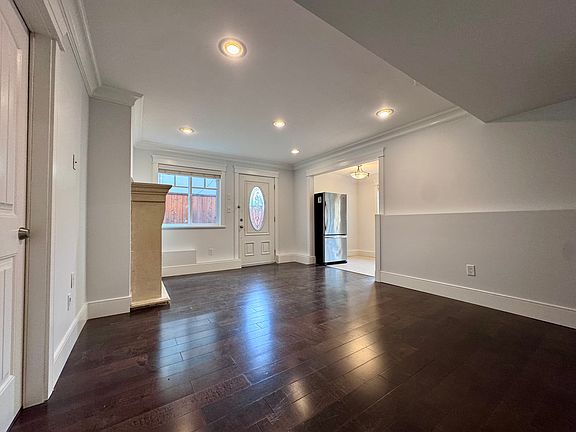 4th image of 1230 W 22nd St