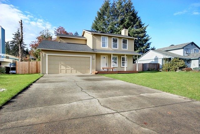 1st image of 14904 22nd Ave E