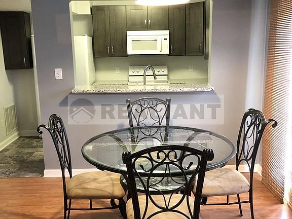 2nd image of 1673 Prairie Cir