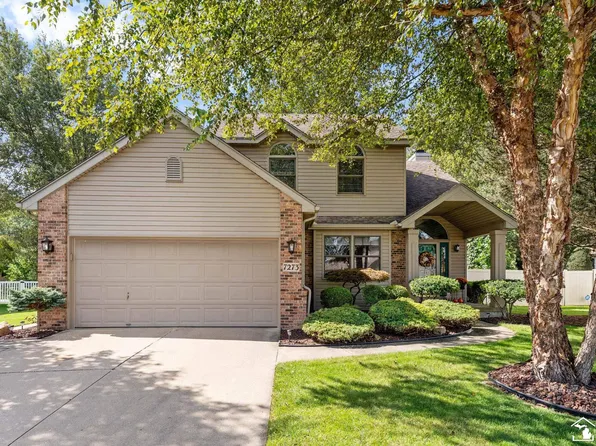 7273 Silo Meadows Dr, Temperance, MI 48182