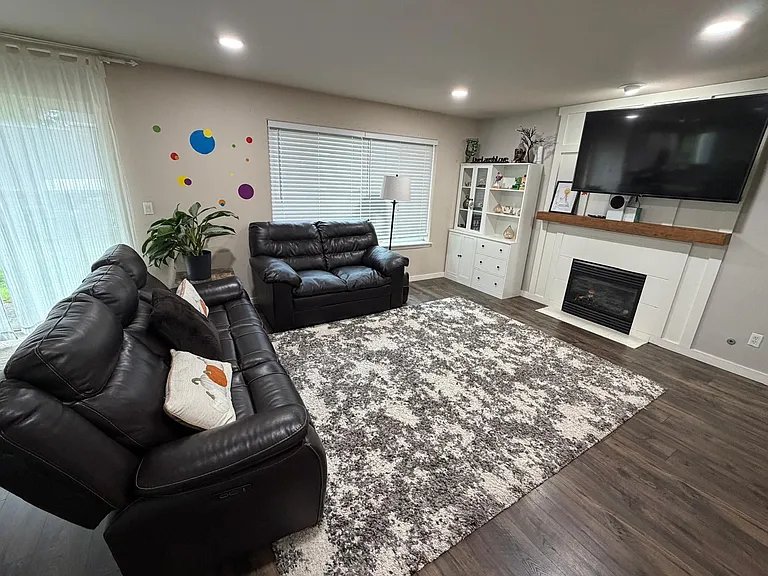 22838 SE 268th Pl — Photo 3