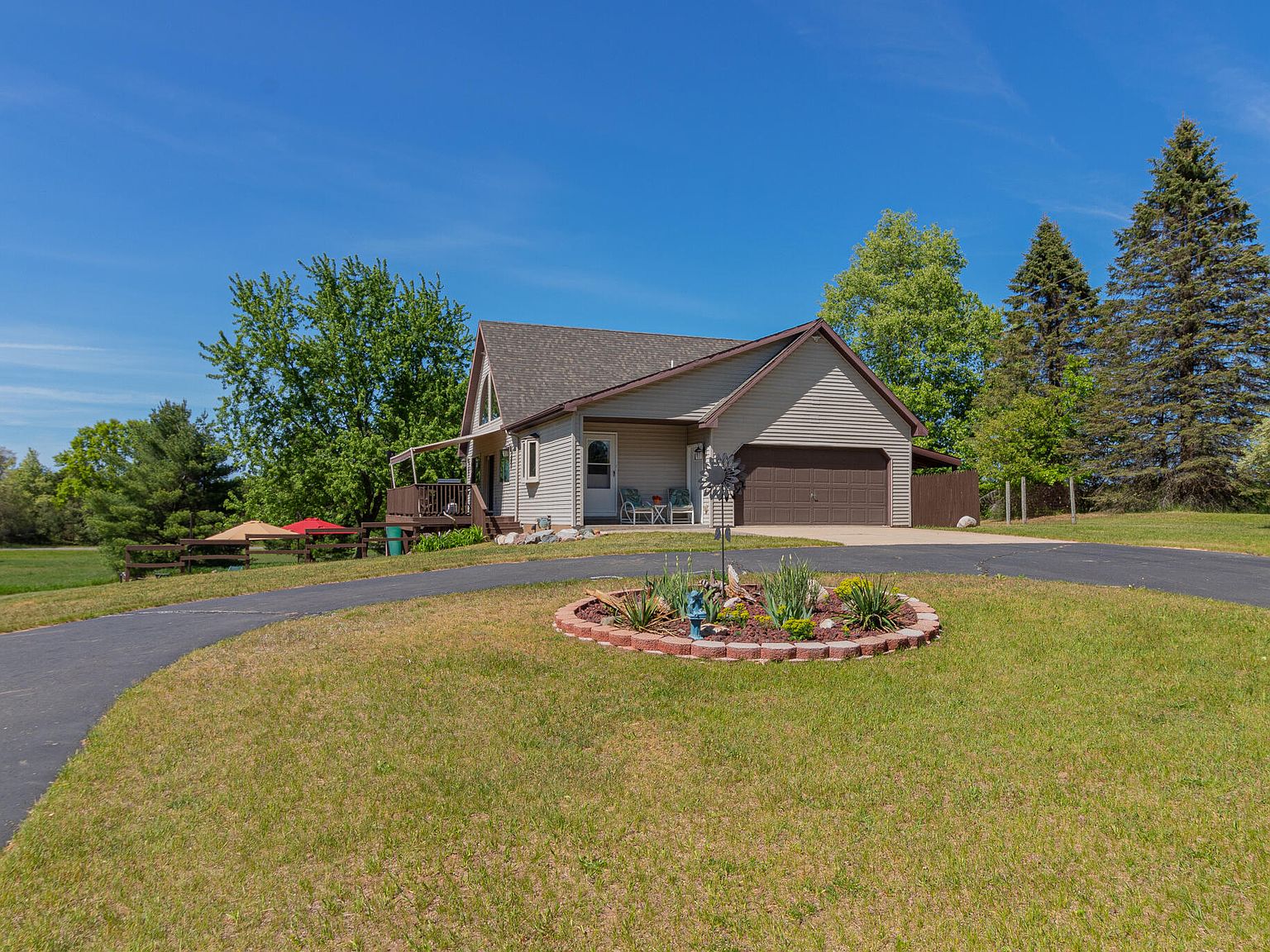10400 Valley Ct, Stanwood, MI 49346 Zillow