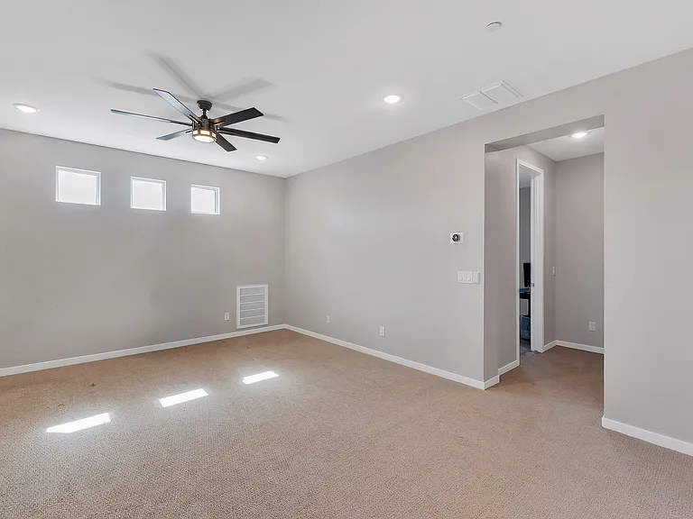 14027 W Desert Flower Dr — Photo 12