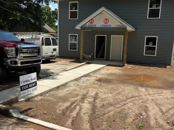 1101 E 2nd Ave #B, Lanett, AL 36863