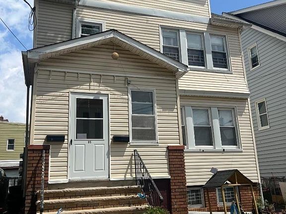 3rd image of 95 Prospect Ave #3