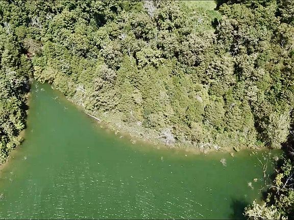 4th image of 62 Harbor Pointe Dr
