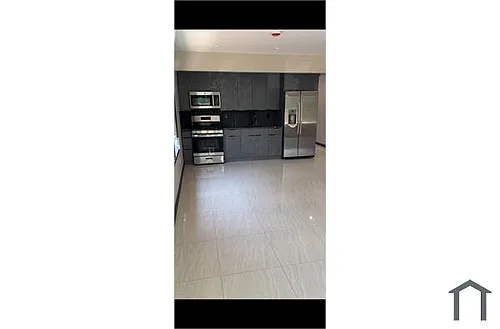 10919 Pinegrove St #2 Photo 1