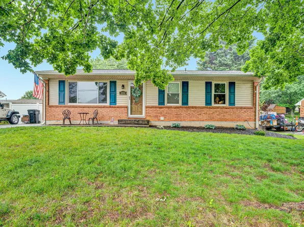 1850 Terry Dr, Vinton, VA 24179